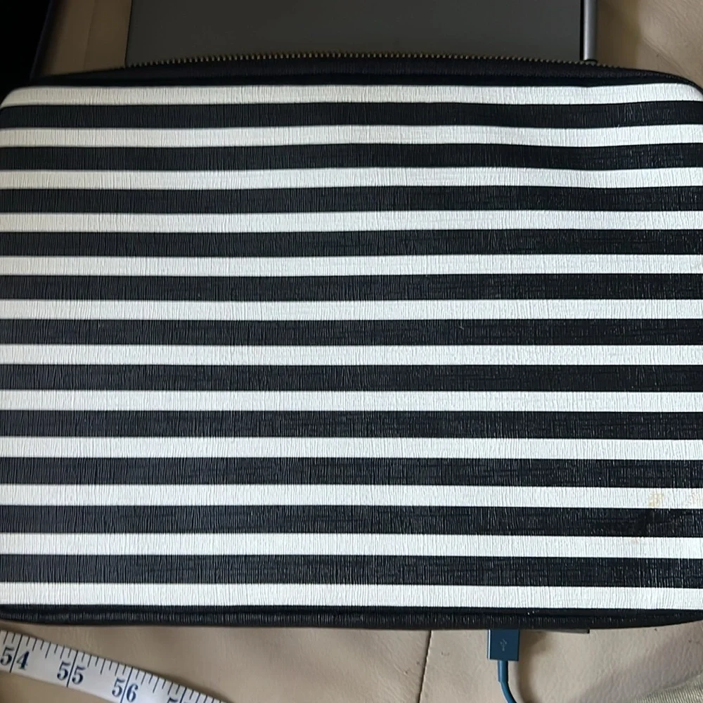 Kate spade laptop case
